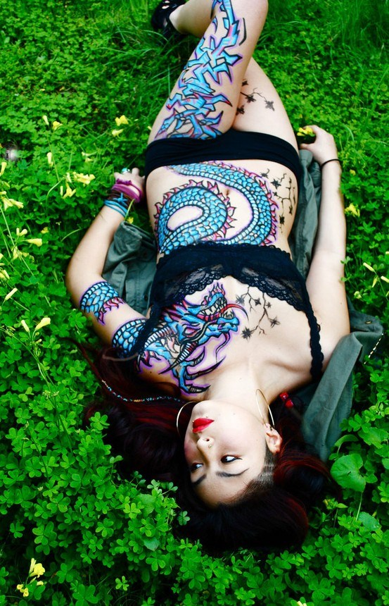 Tetovaža po cijelom tijelu