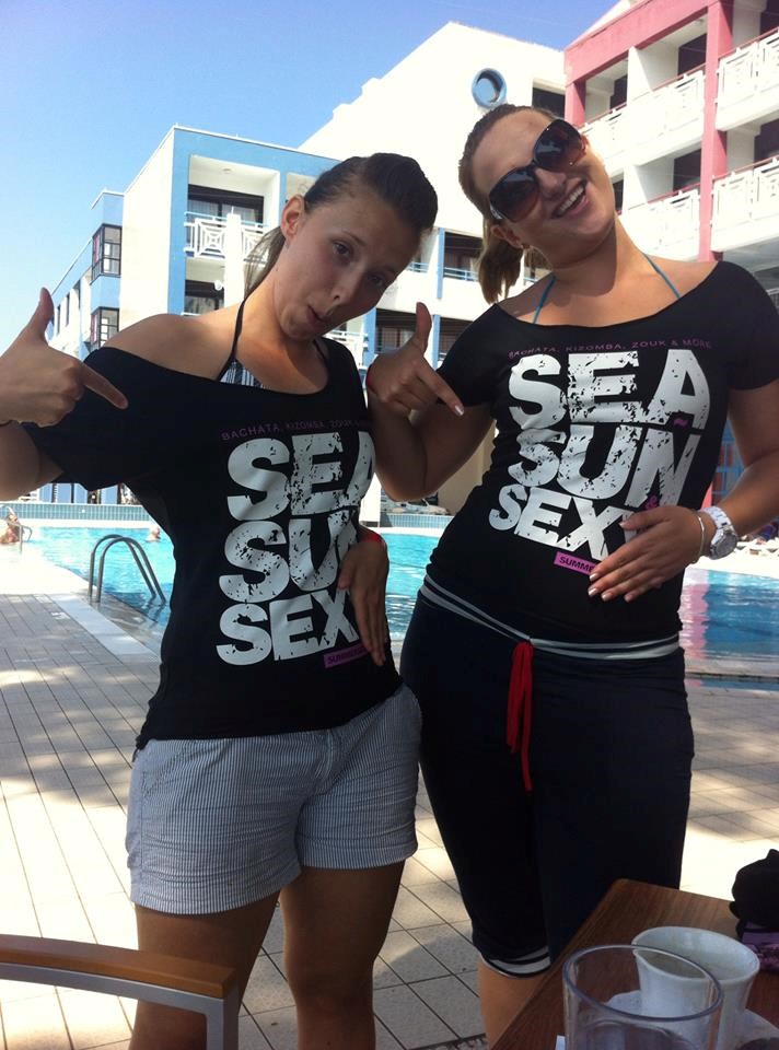 Nama je uvijek super