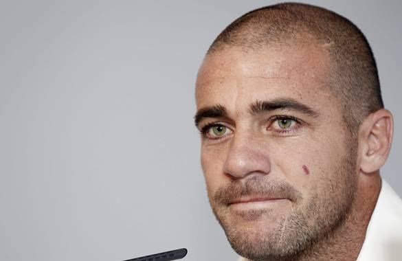 On ima prekrasne oči