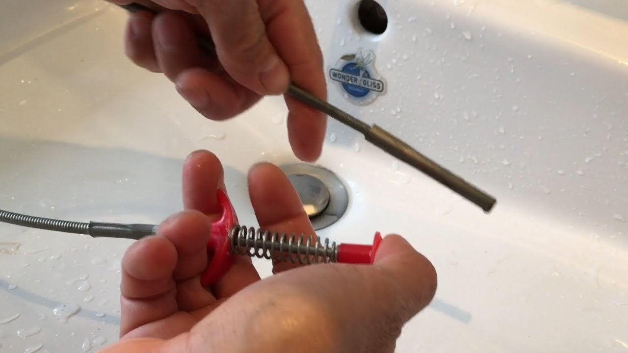 Abfluss verstopft, Abfluss reinigen in 2 Minuten