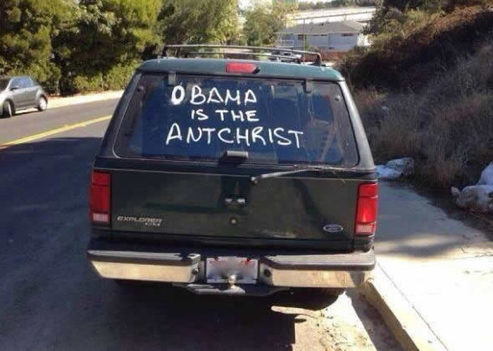 I neuki se vole izraziti - Obama je mravlji Isus