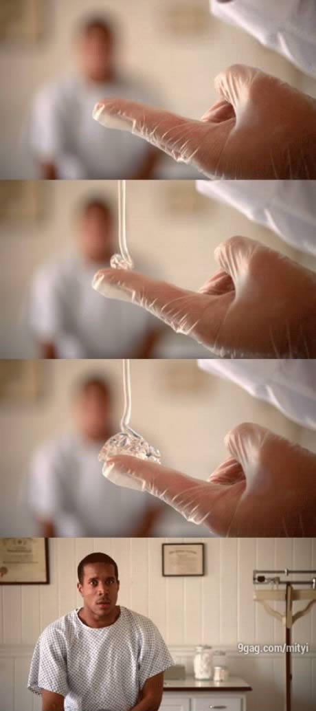 Zanima vas kako izgleda kad se muškarac usere od straha?