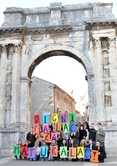 Digni palac za maturalac: 3.a, Ekonomska škola Pula