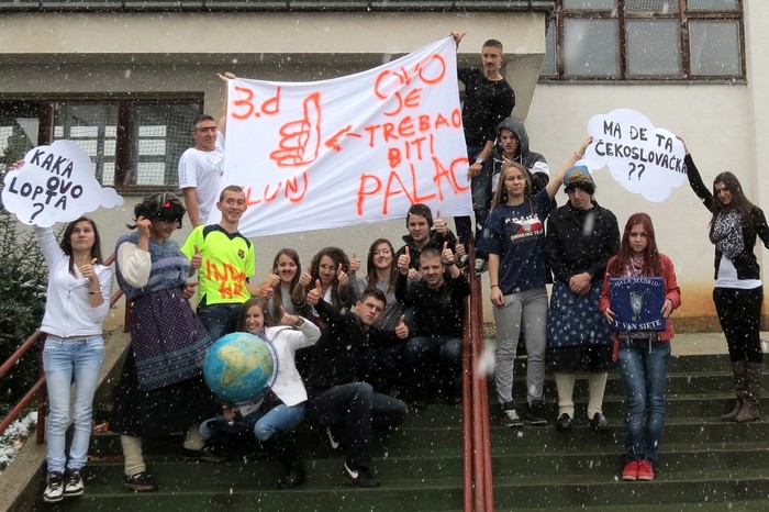 Digni palac za maturalac: 3.d, Opća gimnazija Slunj