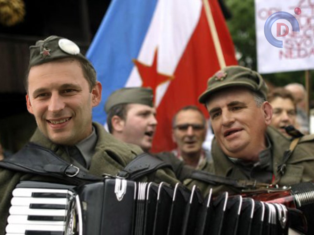 Dan mladosti u Kumrovcu. Petrov i Bulj u zanosu...