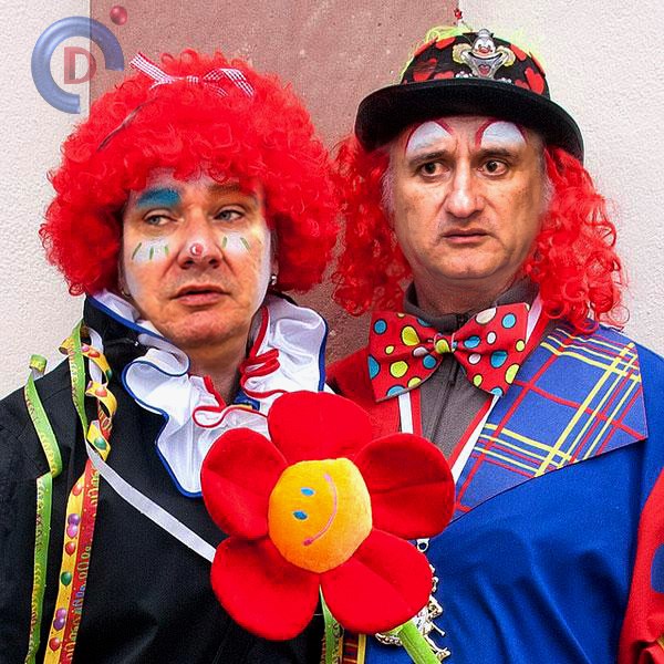 Breaking news: policija uhitila dva klauna!