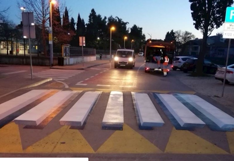 Vozače bi iluzija trebala navesti na smanjenje brzine kada se približe pješačkom prijelazu.