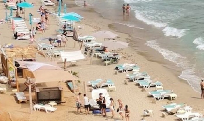 Prekrasna plaža na Lopudu nekom je poslužila kao parking; nećete vjerovati što je odlučio napraviti!