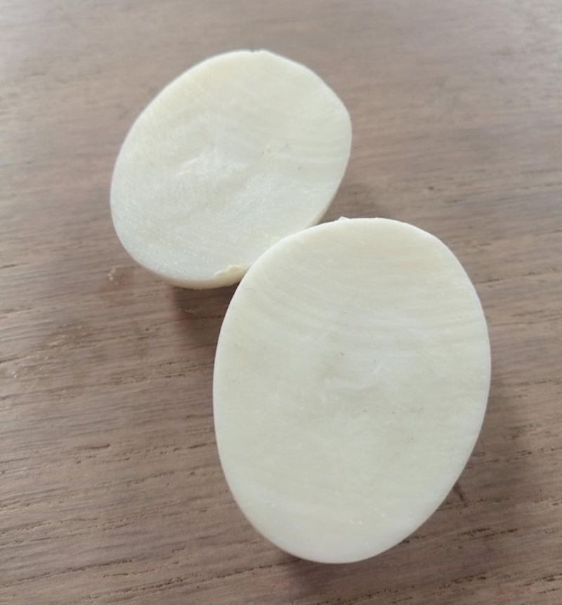 6. "Ovo jaje nema žumanjak."