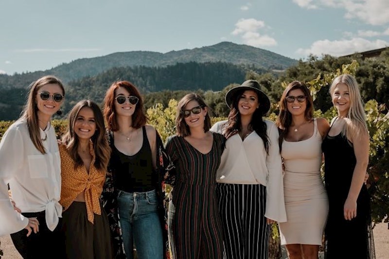 A evo i fotografije kreativnih prijateljica bez kostima. :)