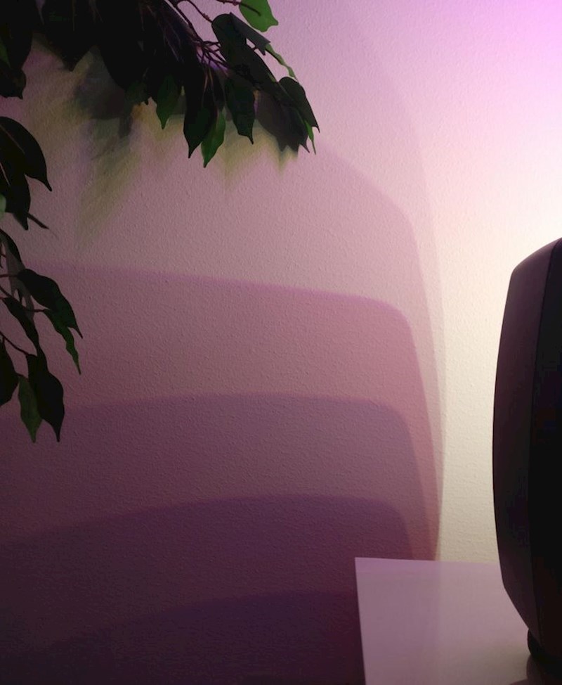 "Način na koji ovaj televizor osvjetljava zid pored njega."