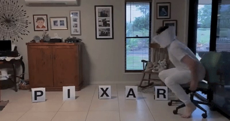 Pogledajte kako izgleda legendarna Pixarova lampa u ljudskom obliku