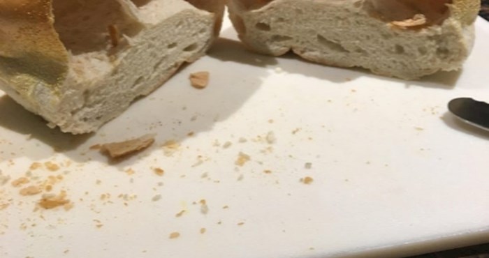 Čovjek je kupio kruh u lokalnoj pekari ali nije očekivao ovakvu prevaru