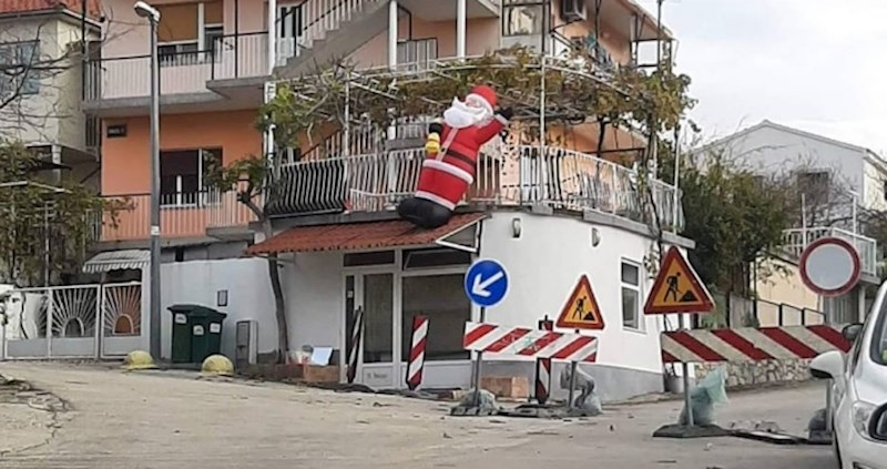 Vrijeme je zanimljivih božićnih ukrasa, evo jednog genijalnog