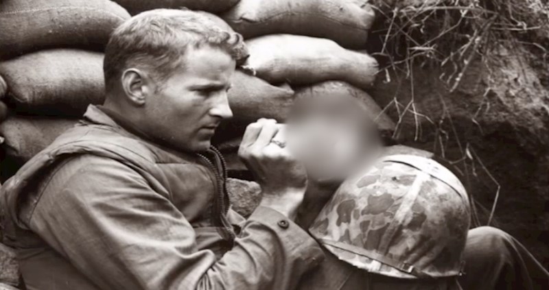 Nećete vjerovati što ovaj marinac radi u rovu