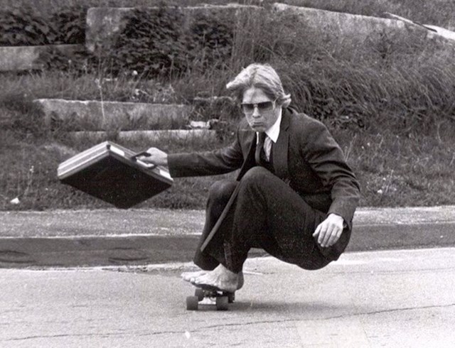"Moj tata na skejtu u Hyde Schoolu 1982. Mislim da je bio zabavniji od mene."