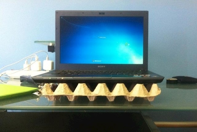 #2 Najjeftiniji način za ohladiti laptop..