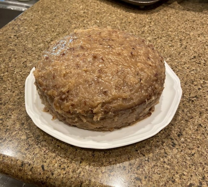 "Rođendanska torta koju sam napravio za svog tatu odgovara našem pultu."