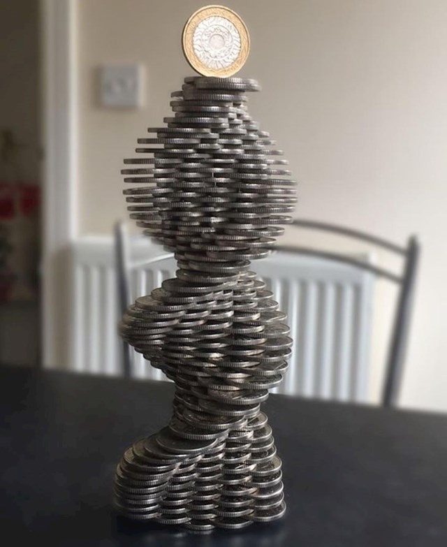 "Dvostruka spirala koju sam napravio od kovanica..."
