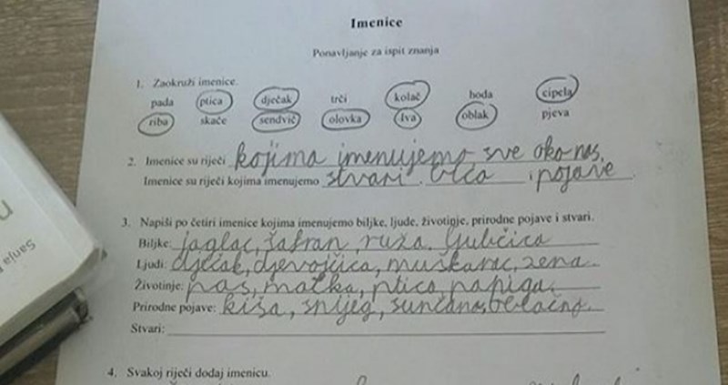 Ovaj učenik ponavljao je za ispit, pogledajte njegove odgovore na četvrto pitanje