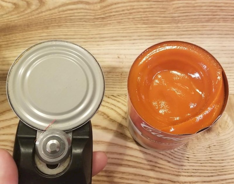 "Otvorio sam konzervu juhe i ništa se nije zalijepilo za poklopac."