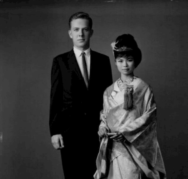 Vjenčana fotografija mojih roditelja, Okinawa, 1964. godine