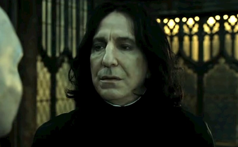 Alan Rickman kao Severus Snape.