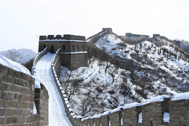 14. Kineski zid ima najdužu snježnu stazu.