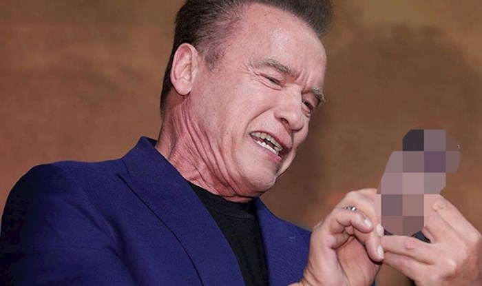 Netko je primijetio da Arnold Schwarzenegger ima najsmješniju maskicu za mobitel