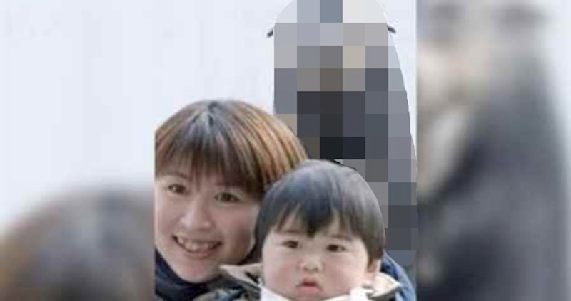 Kad pogledate fotografiju bit će vam čudno kako dječak još uvijek nije zaplakao