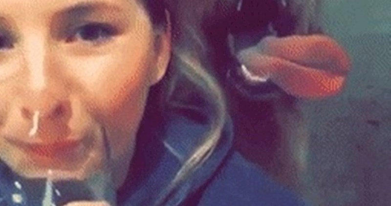 Odlučila se fotkati sa psom, a on je napravio predstavu