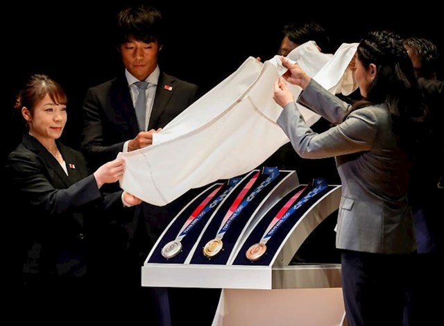 Medalje na Olimpijskim igrama u Tokiju 2020. izrađene su od metala izvađenih iz recikliranih mobitela prikupljenih od 2017. godine.