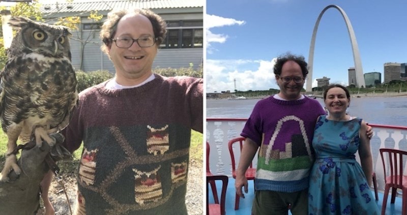 Ovaj čovjek plete džempere i potom se fotografira na tim mjestima