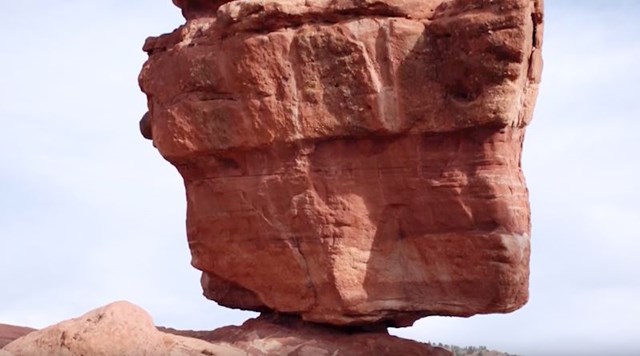 #7 Balansirajuća stijena u Koloradu u SAD-u.