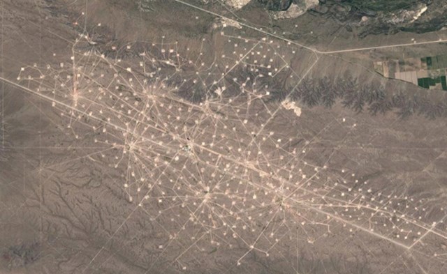 #7 Ova slika može izgledati kao karta neke željeznice, ali to su zapravo naftna polja u Argentini.
