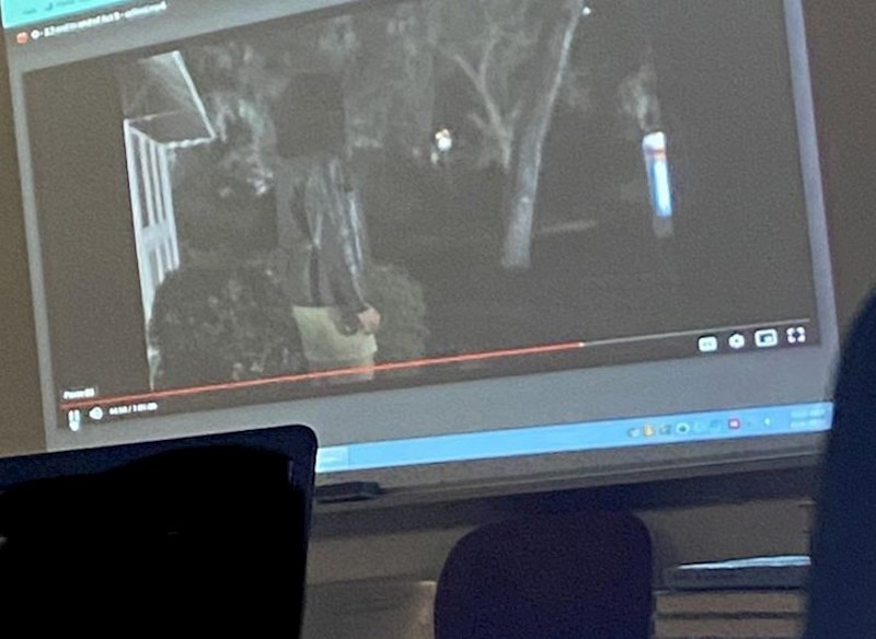 "Učitelji koji ostave pokazivač na traci za reprodukciju."