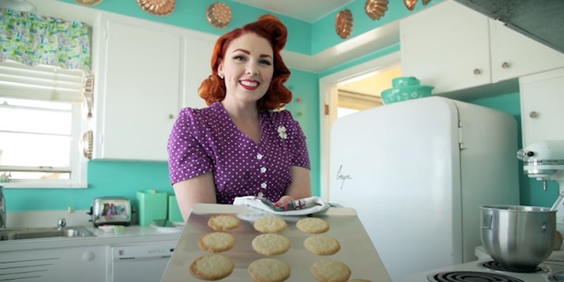 VIDEO Ova žena živi svaki dan kao da je 1958. godina