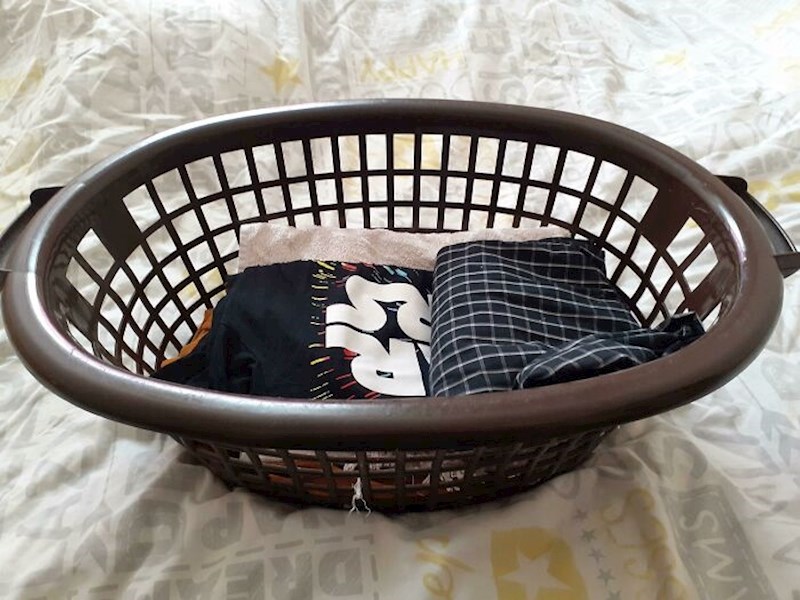 "40 godina pranja rublja. Moji roditelji su ovo kupili 1980. kada su se vjenčali. U izvrsnom je stanju!"