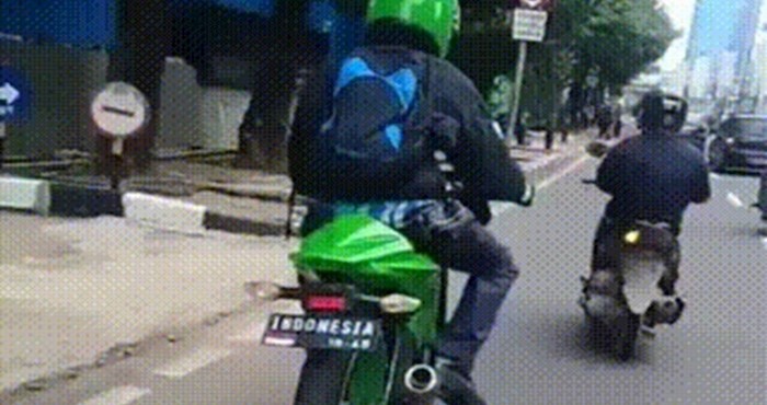 Oduvijek je htio imati motor pa je pronašao urnebesno rješenje