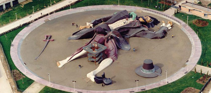 the-coolest-playgrounds-on-the-planet.jpg
