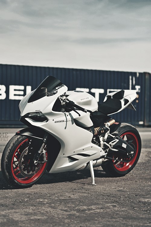 Ducati 899 Panigale.