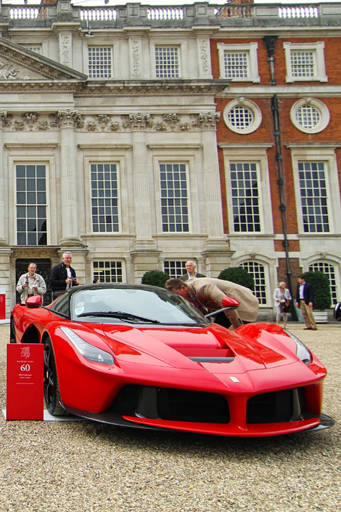 LaFerrari.
