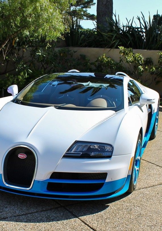 Bugatti Veyron.