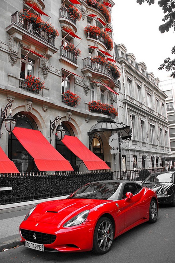 Ferrari California.