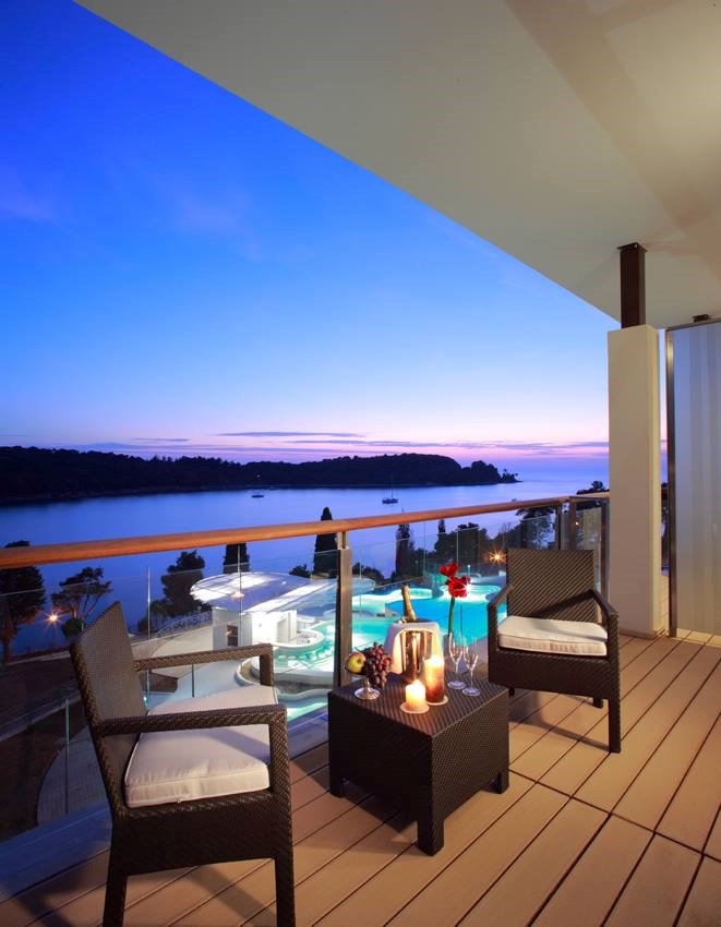 When the sun goes down in Rovinj, magicical nights begin.