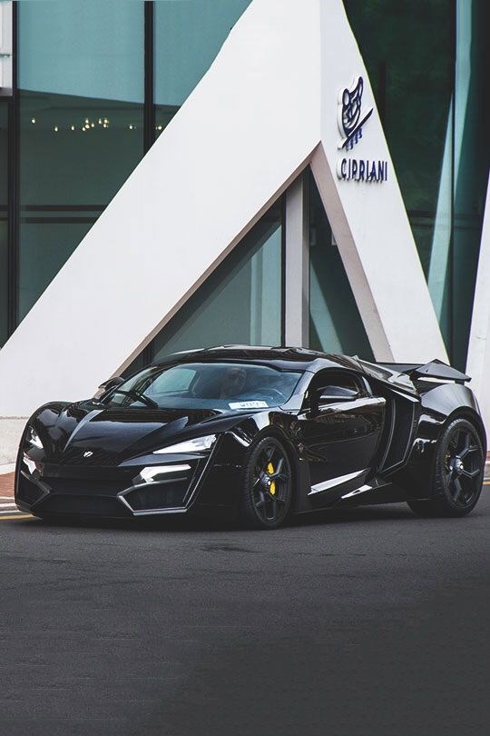Lykan Hypersport.