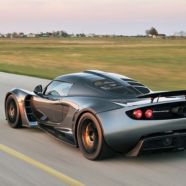 Hennessy Venom.