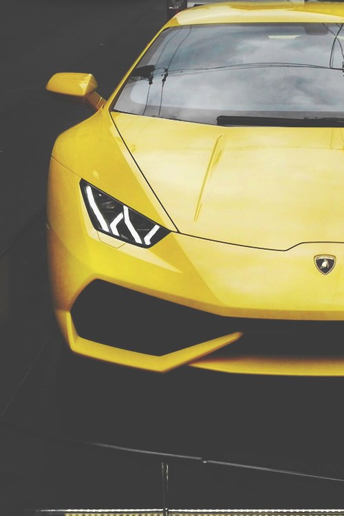Lamborghini Huracan.