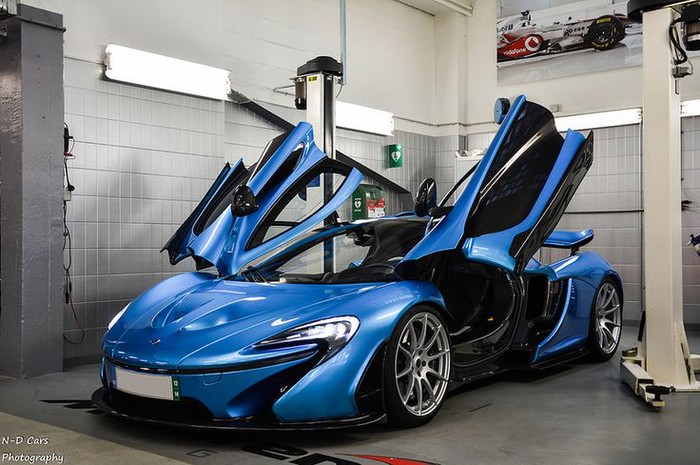 McLaren P1.
