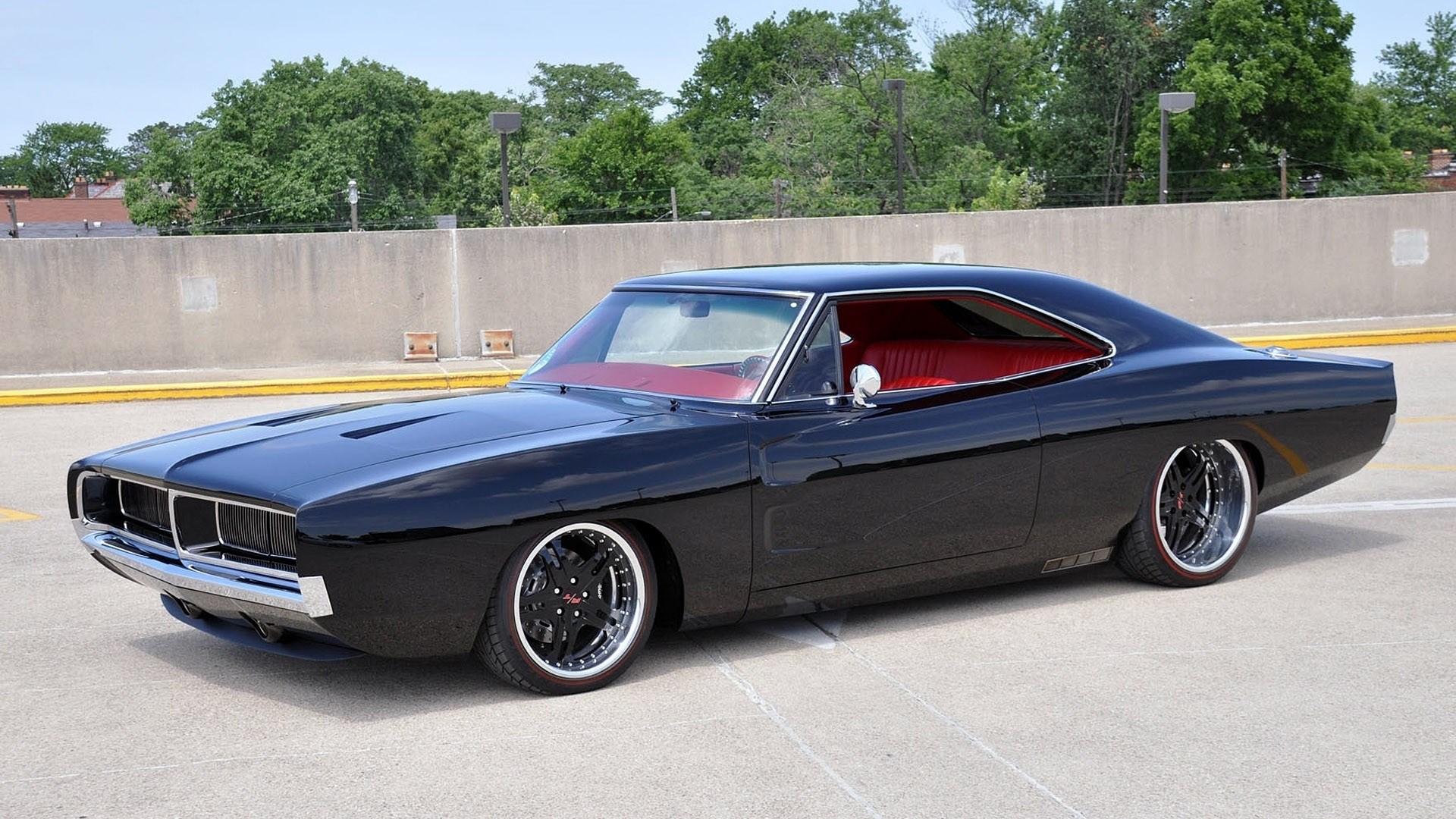 1969 Dodge Charger custom tuning.